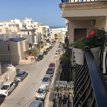 Swieqi 3 Bedrooms Lejlighed